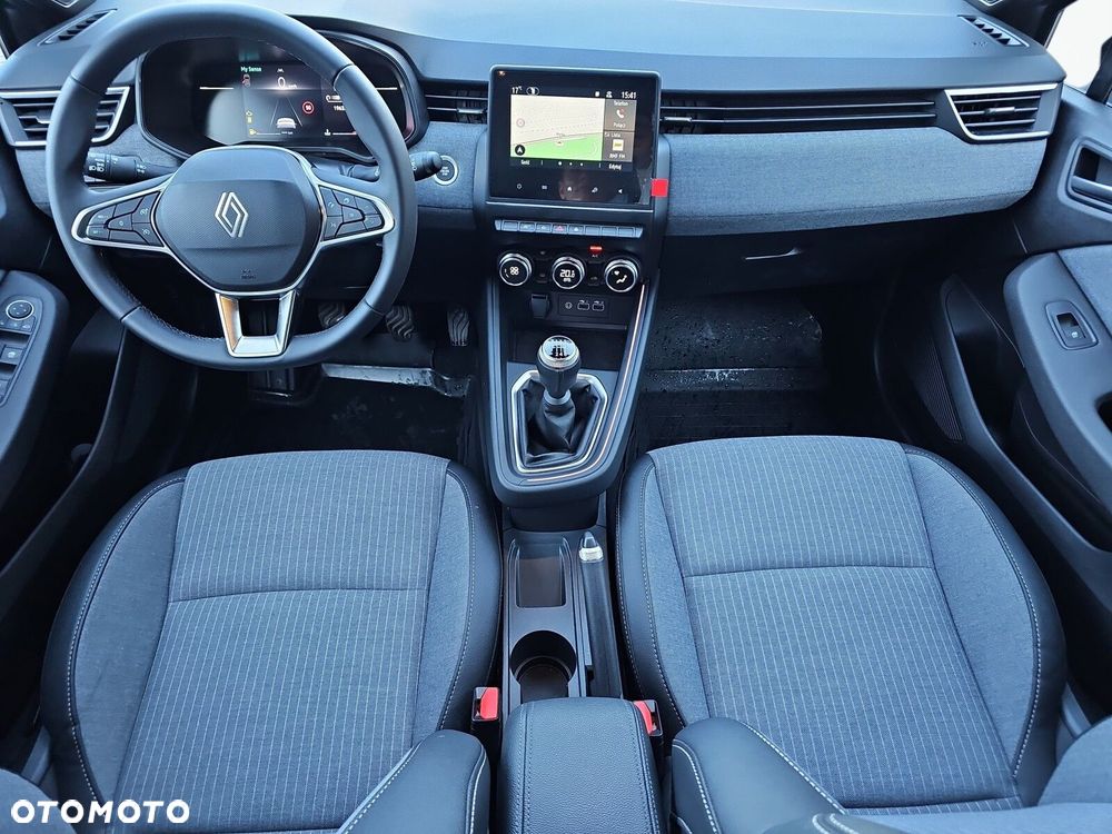 Renault Clio - 25