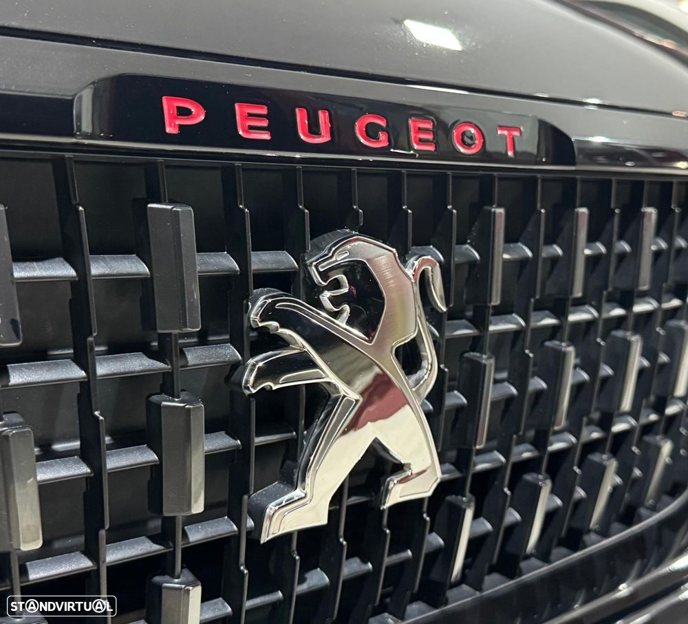 Peugeot 2008 1.2 PureTech GT Line EAT6 - 19