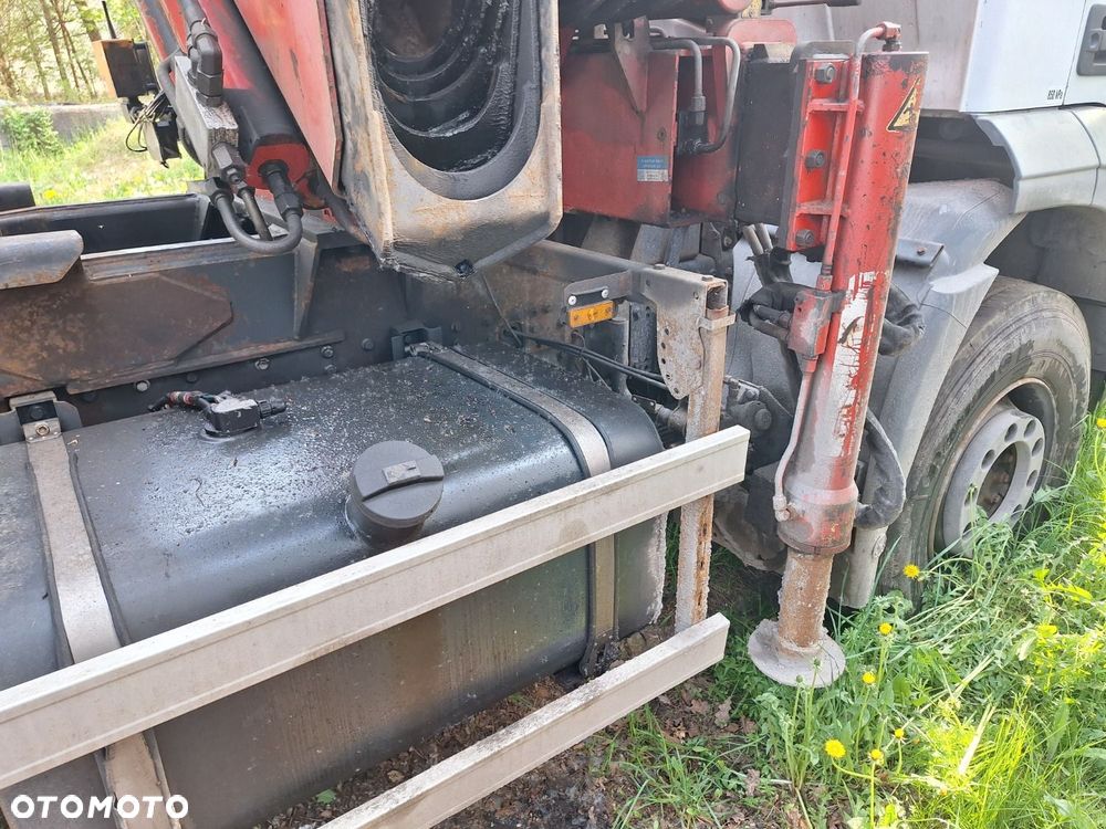 Iveco Trakker 310 6X4 + Hr Fassi F 220 - 36