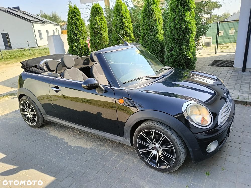 MINI Cooper Standard - 1