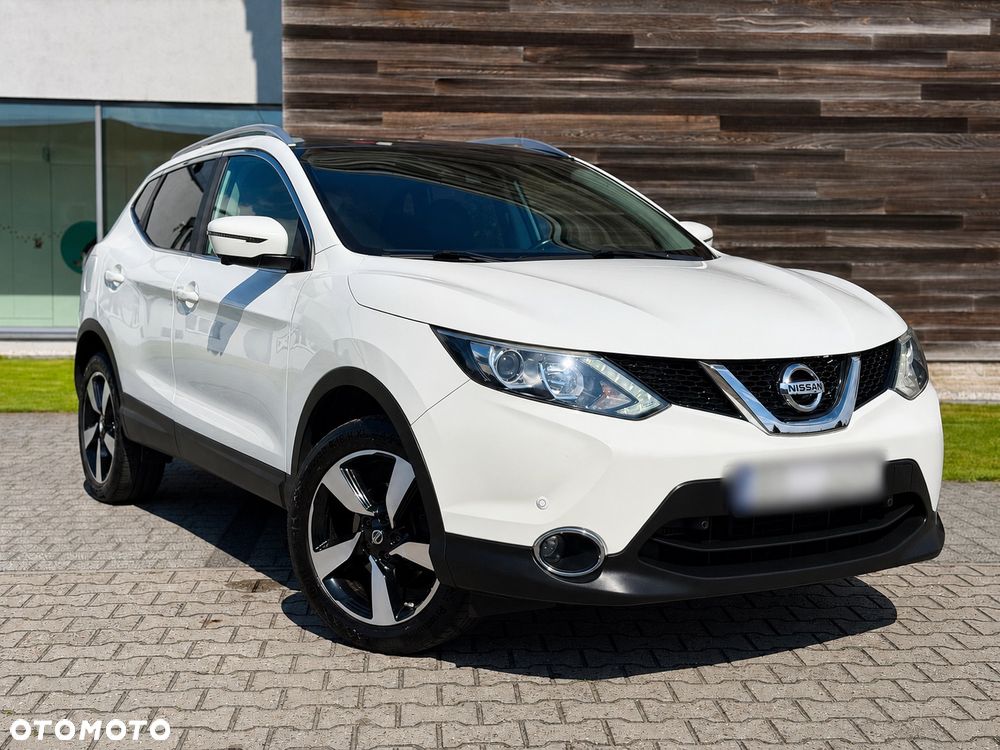 Nissan Qashqai 1.6 DIG-T Tekna - 1