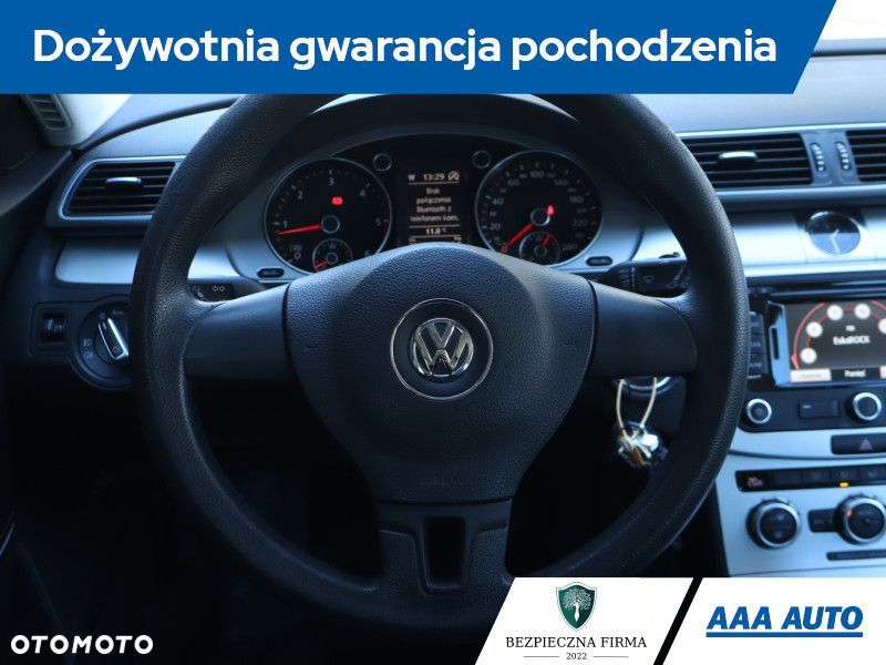 Volkswagen Passat Variant - 21