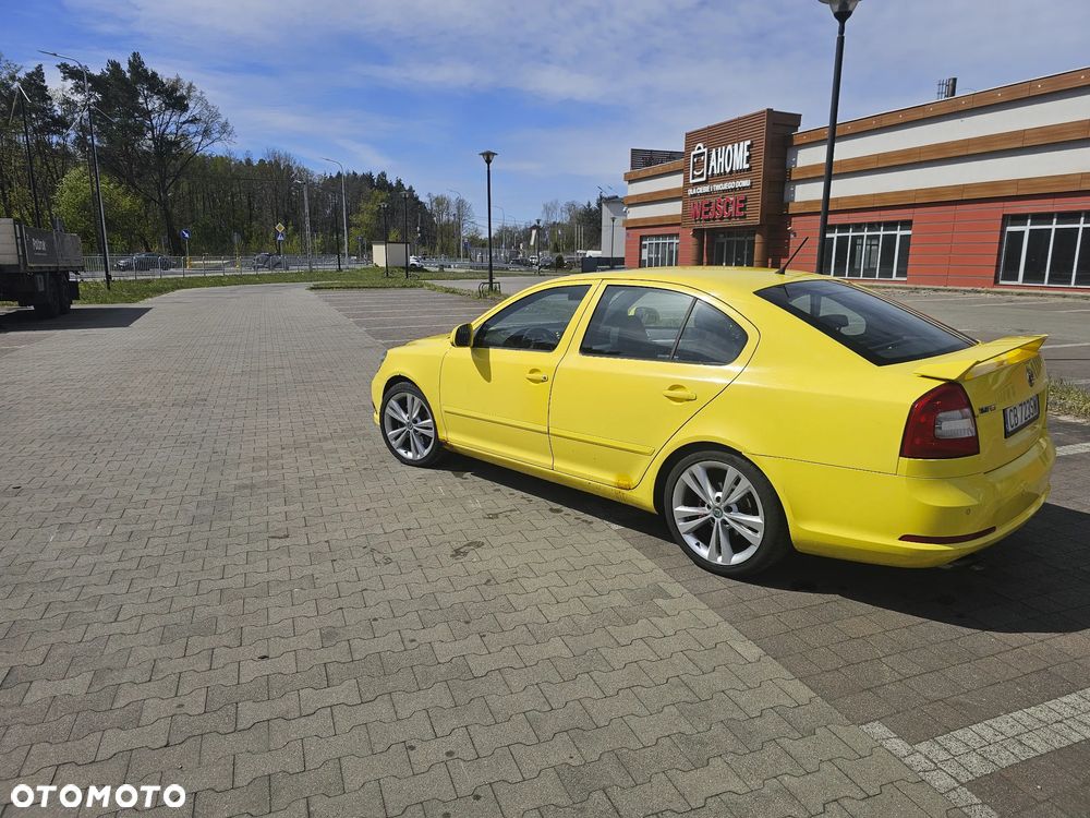 Skoda Octavia 2.0 TDI DPF RS - 6