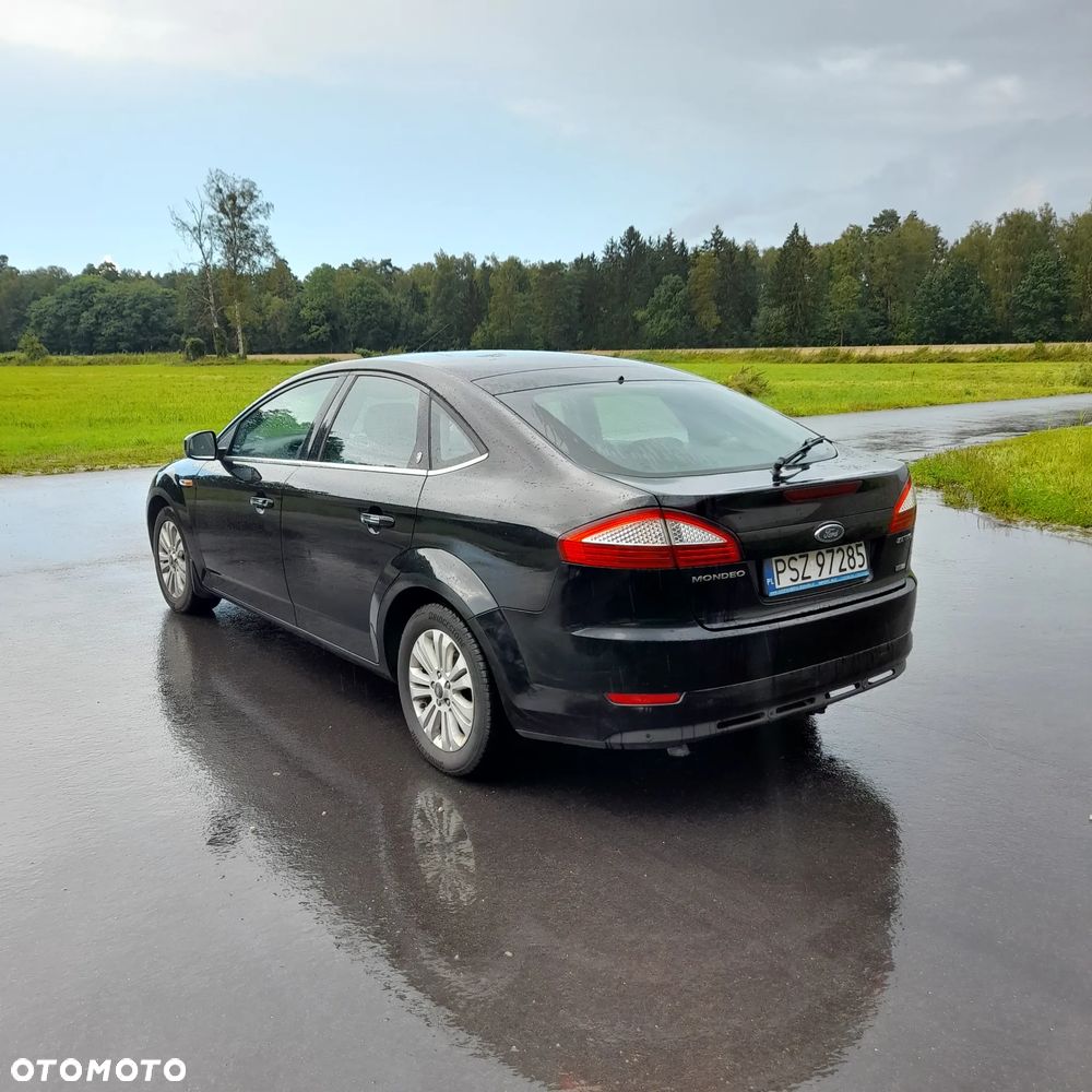 Ford Mondeo 1.8 TDCi Ghia - 5