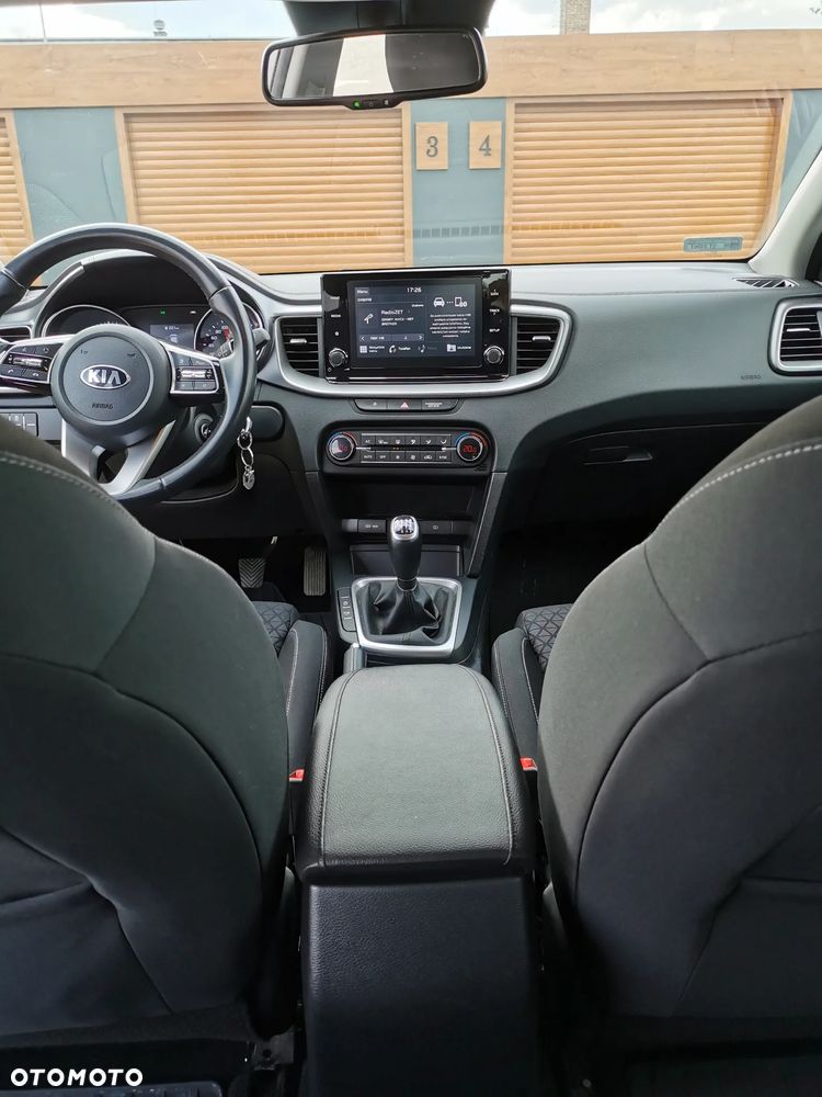 Kia Ceed 1.0 T-GDI M - 19
