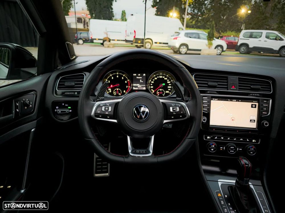 VW Golf - 25