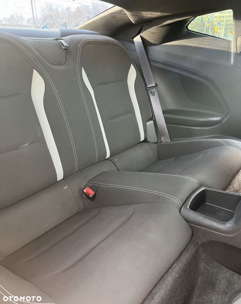 Chevrolet Camaro - 26