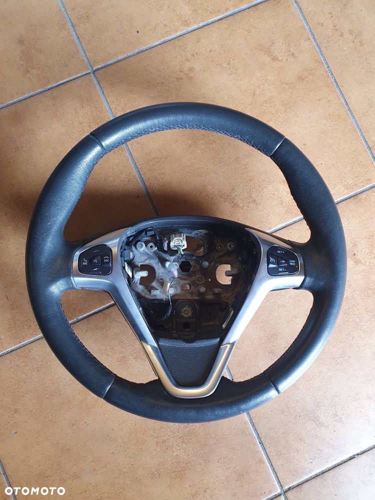 KIEROWNICA FORD TOURNEO COURIER SKÓRZANA