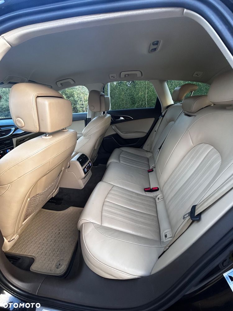Audi A6 Avant - 10