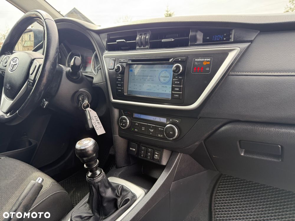 Toyota Auris 2.0 D-4D Dynamic - 15