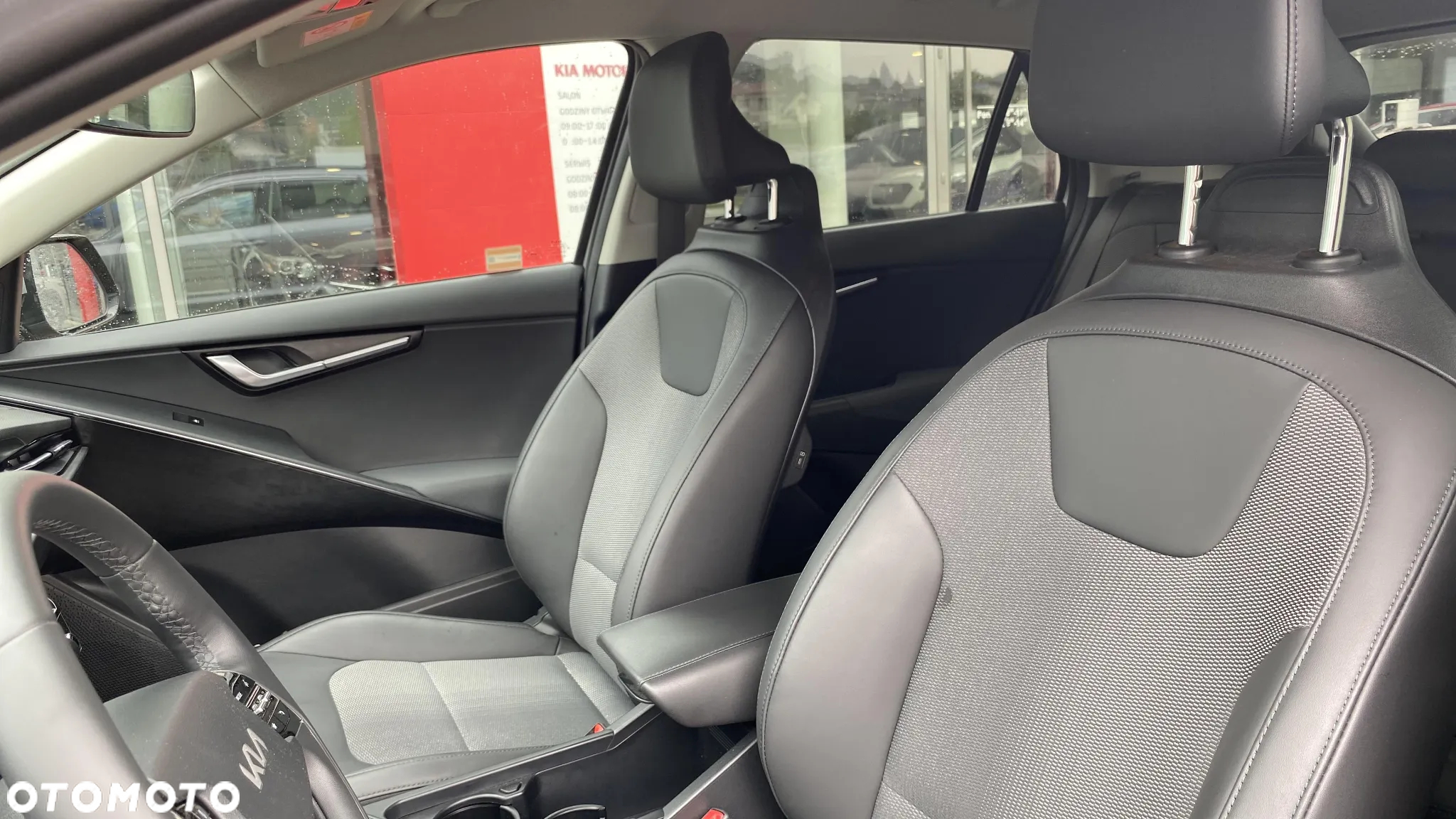 Kia Niro e-Niro 64kWh L - 12