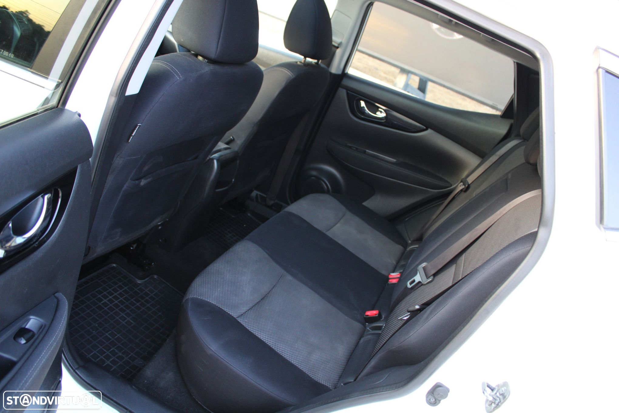 Nissan Qashqai 1.5 dCi Tekna Premium - 12