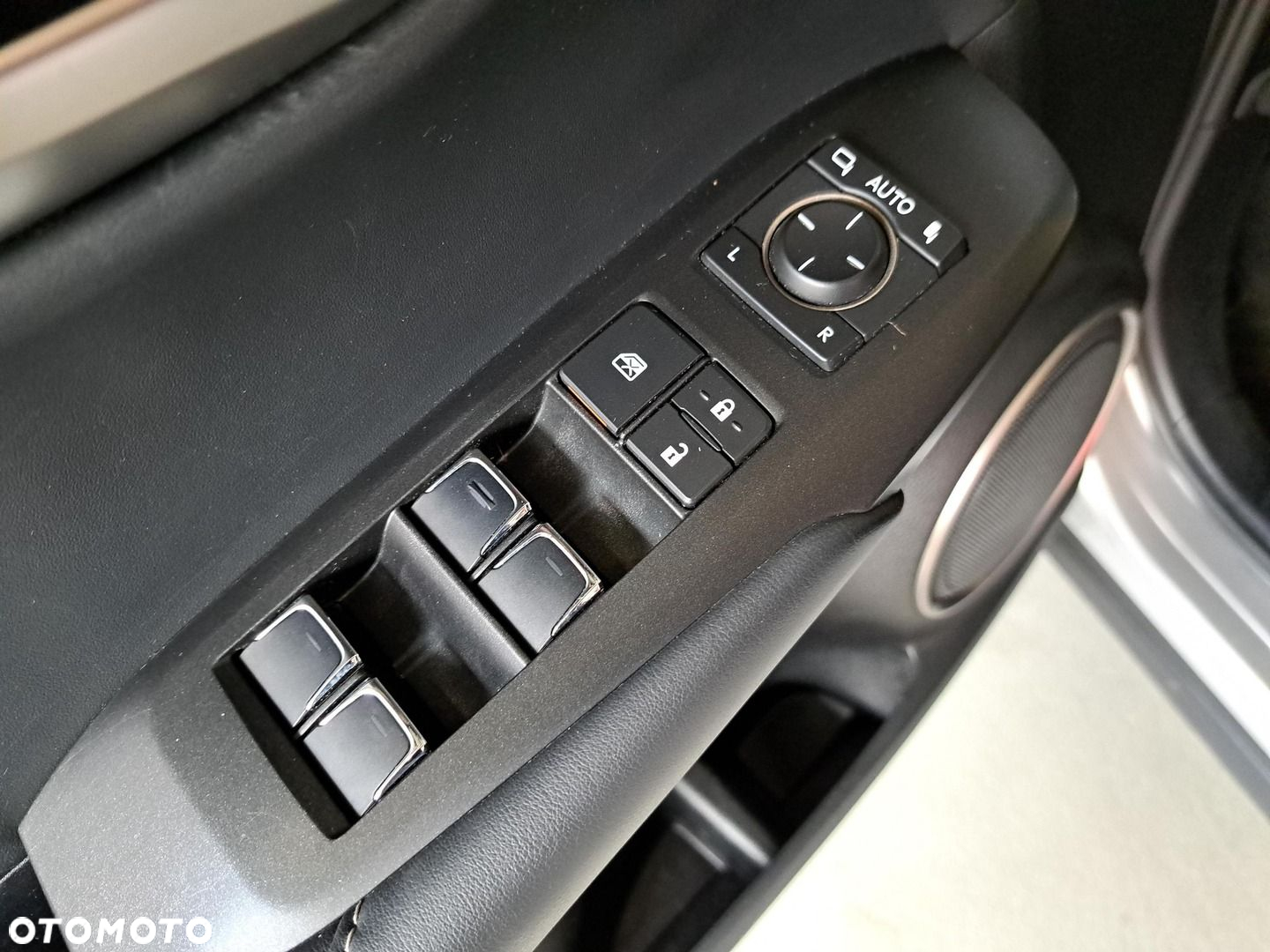 Lexus NX - 34