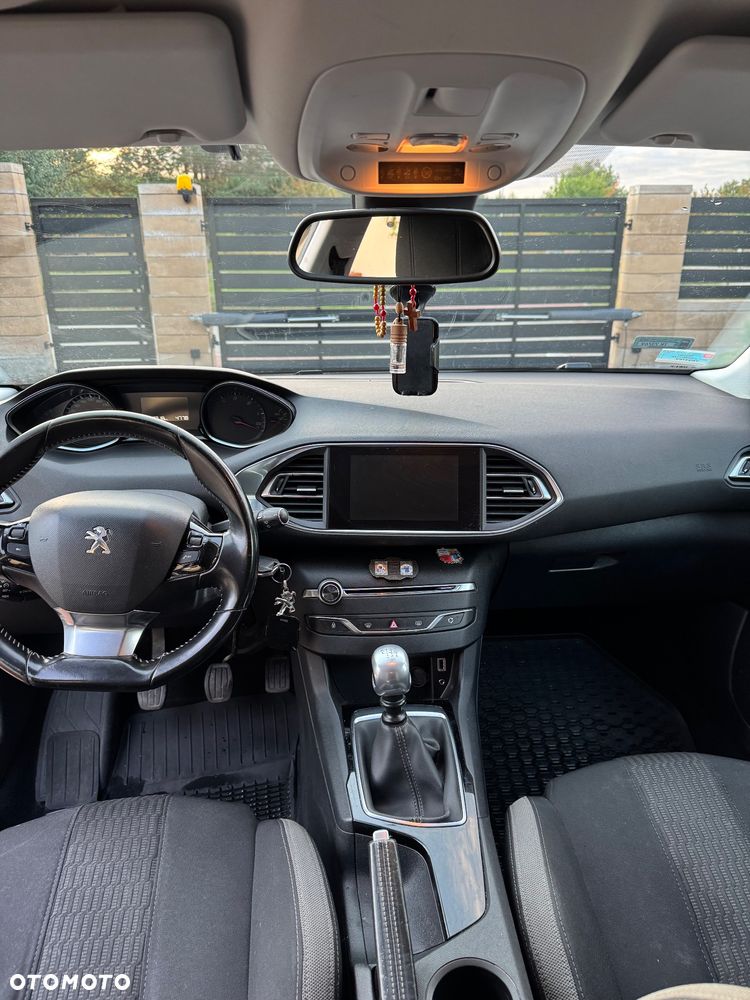 Peugeot 308 BlueHDi 120 Stop & Start Active - 28