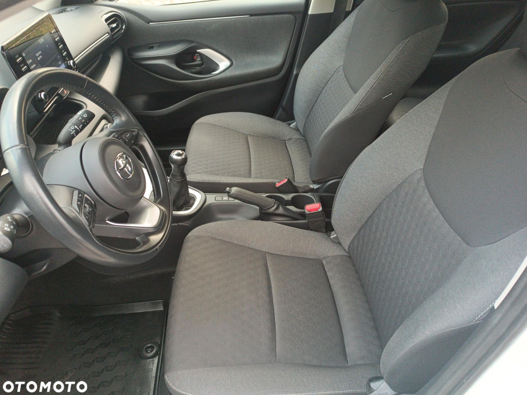 Toyota Yaris 1.0 Comfort - 17