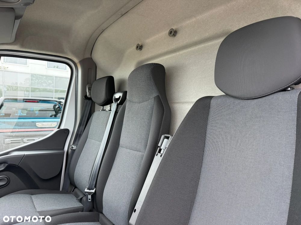Renault Master - 11