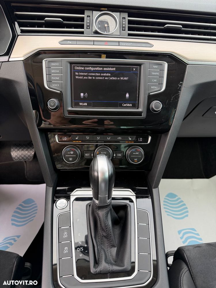 Volkswagen Passat 2.0 TDI SCR DSG Highline - 36