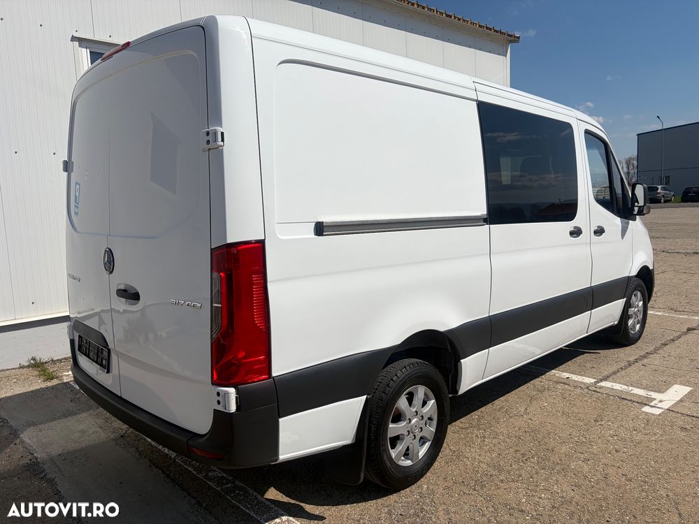Mercedes-Benz Sprinter 317 CDI 170CP L2H1 RWD 6MT - 9