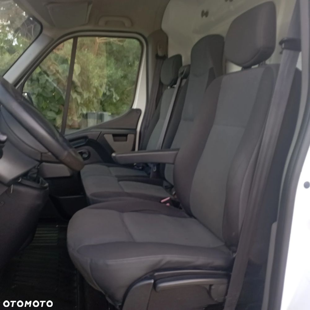 Renault Master - 13