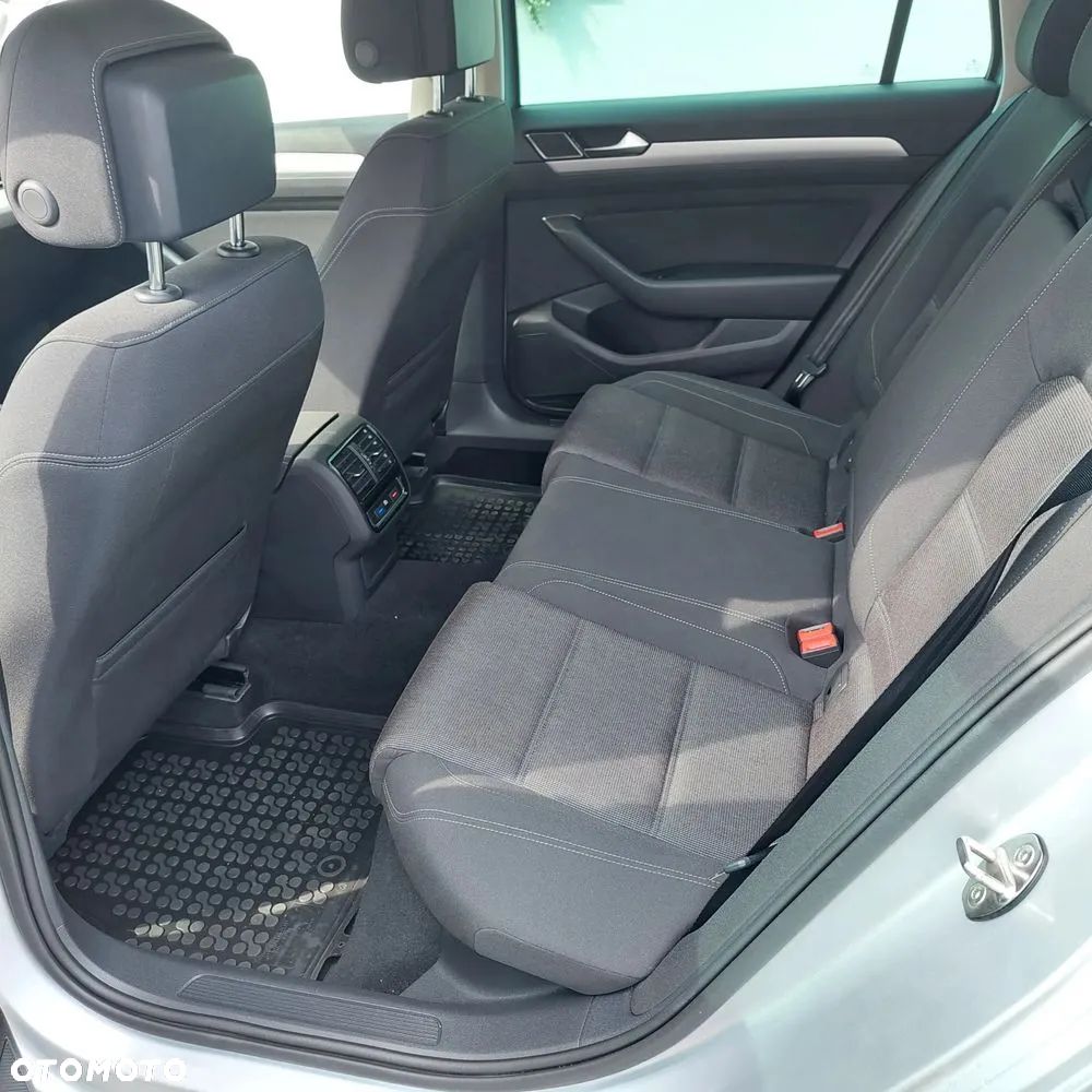 Volkswagen Passat 2.0 TDI BMT Comfortline DSG - 6