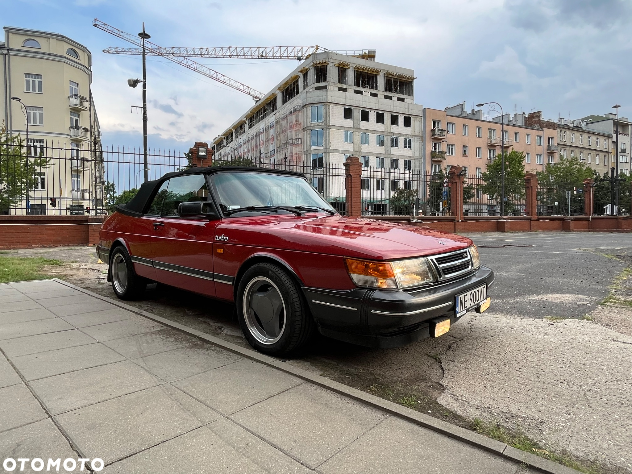 Saab 900 - 30
