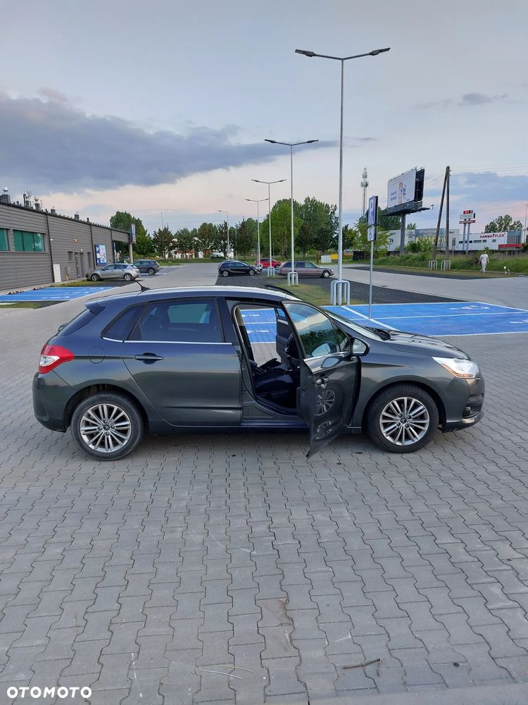 Citroën C4 1.6 HDi Equilibre - 9