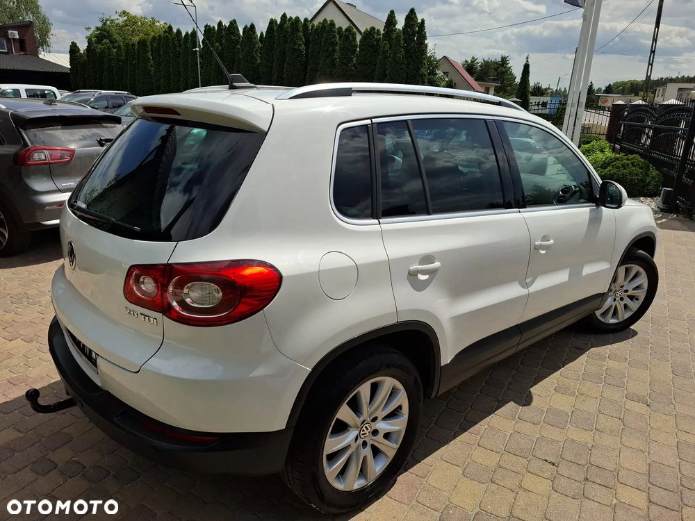 Volkswagen Tiguan - 6