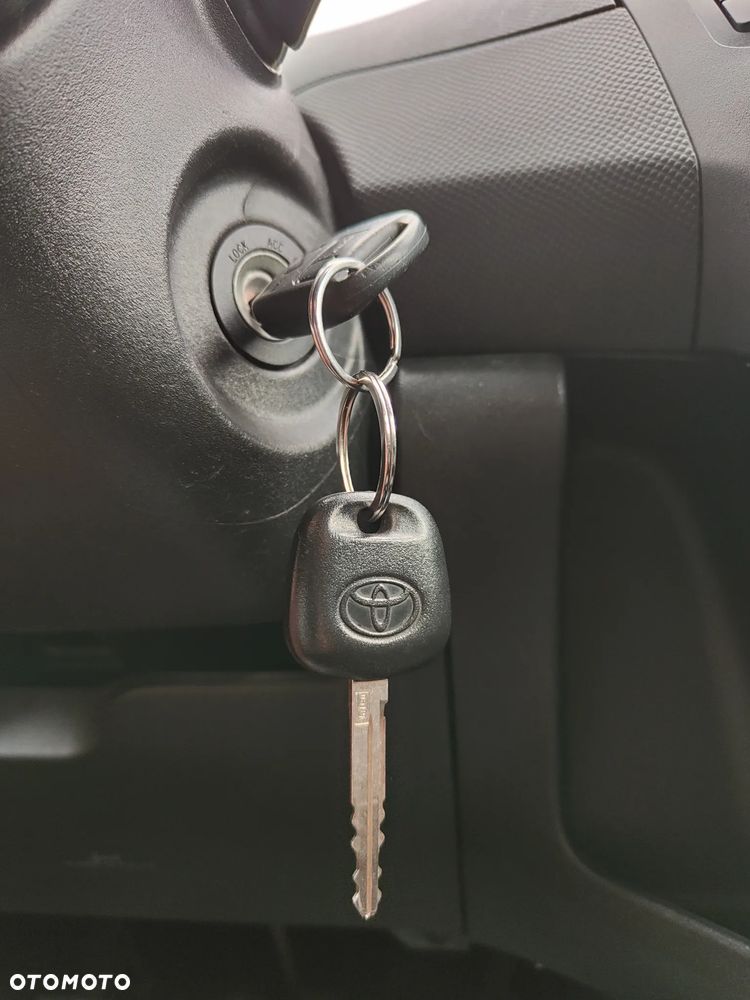 Toyota Yaris 1.4 D-4D Sol - 22