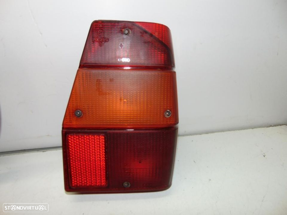 Lancia Delta 92 farolins - 5