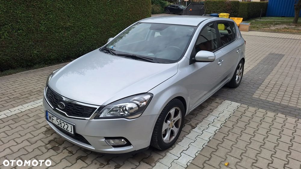 Kia Ceed 1.6 Crdi Comfort + - 23