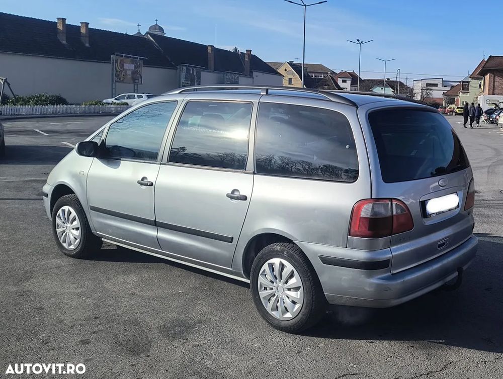 Ford Galaxy TDI Ambiente - 5