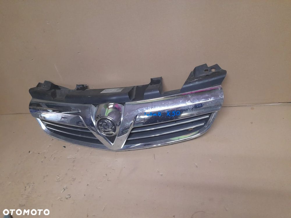 Grill atrapa Opel Zafira B II LIFT FL Vauxhall - 1