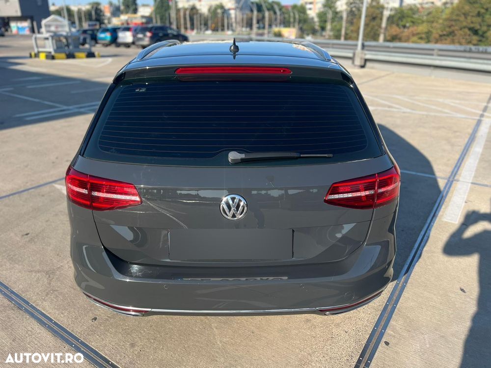 Volkswagen Passat 2.0 TDI SCR (BlueMotion Tech) 4Motion D Highline - 5