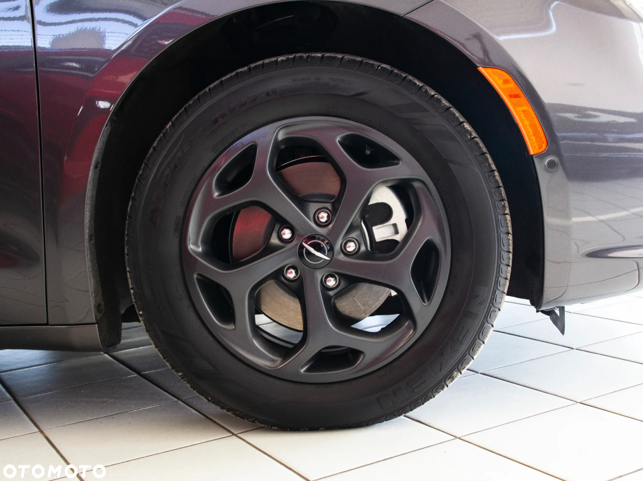 Chrysler Pacifica - 10