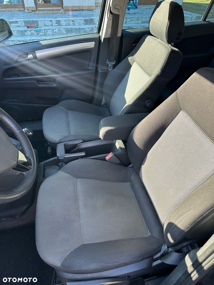 Opel Zafira 1.8 111 - 9