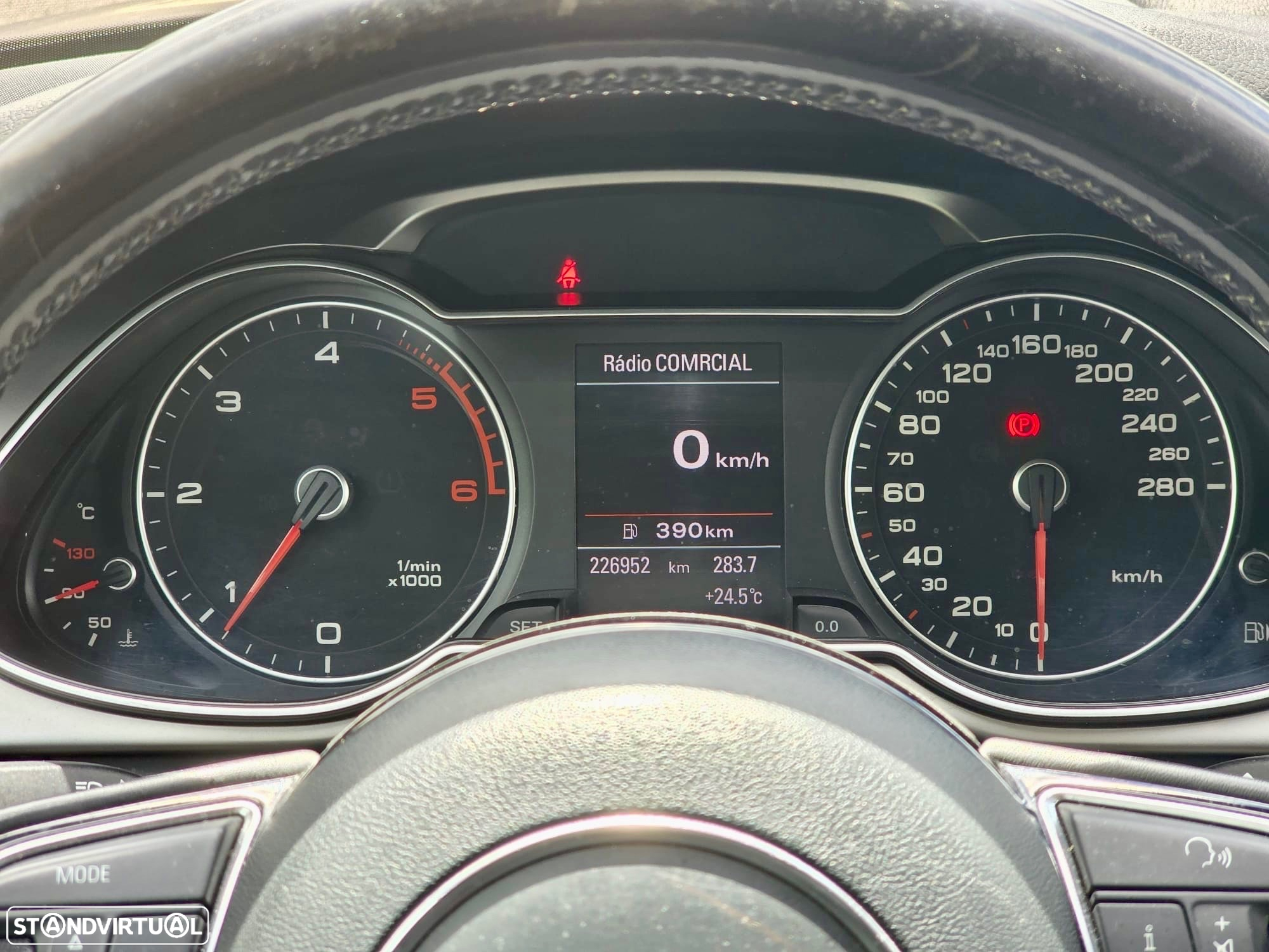 Audi A4 Avant 2.0 TDI Business Line Sport - 17