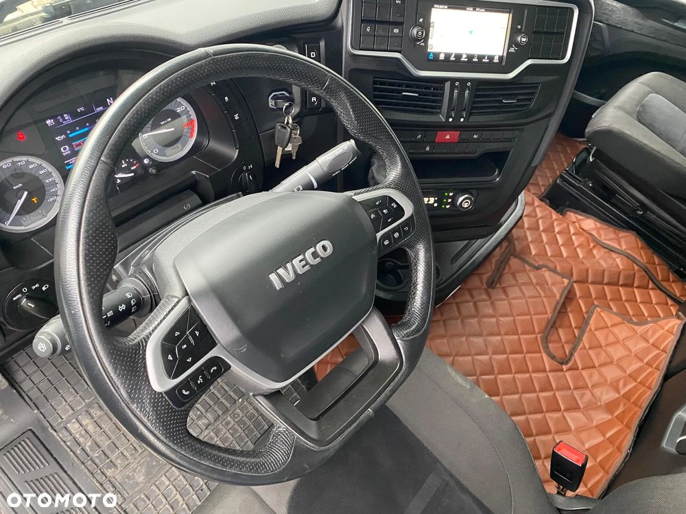 Iveco S-WAY AS440S49T/P (STANDARD) - 23
