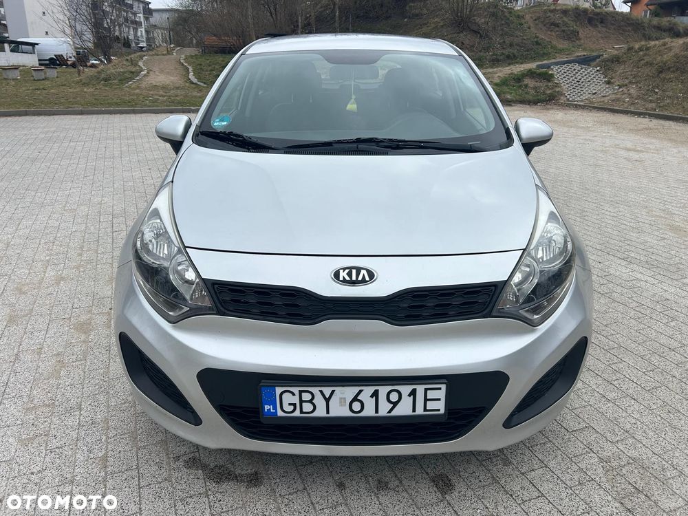 Kia Rio 1.2 Attract - 5