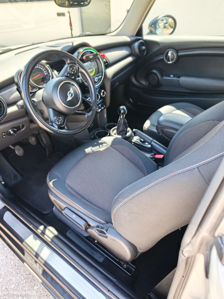 MINI Coupé Cooper SD - 11