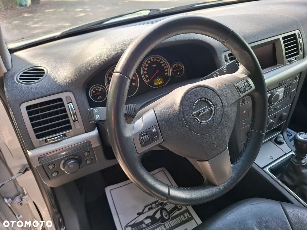 Opel Vectra 1.8 Cosmo Plus - 24