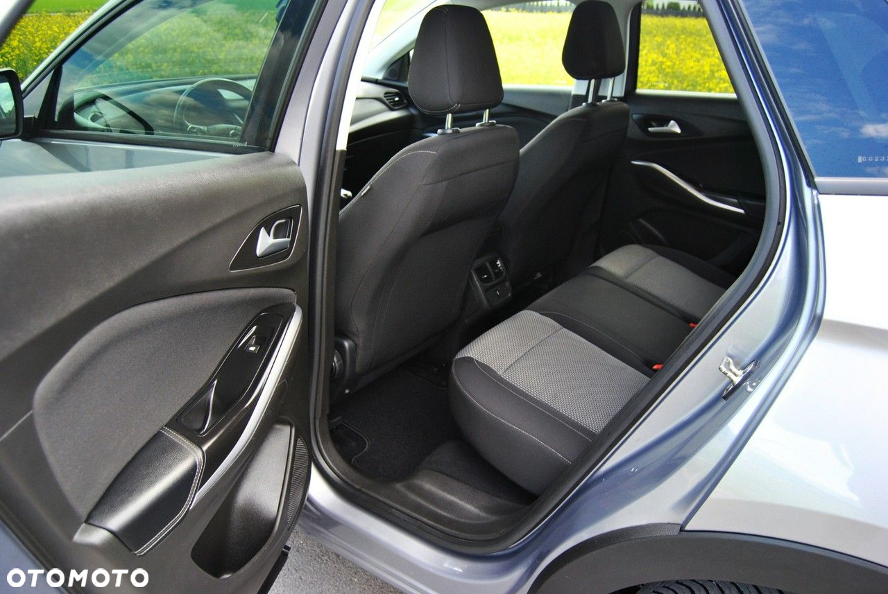Opel Grandland X - 12