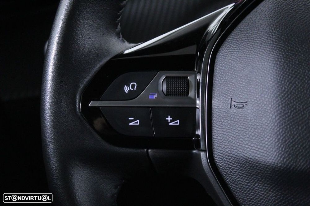 Peugeot 2008 1.2 PureTech Active - 22