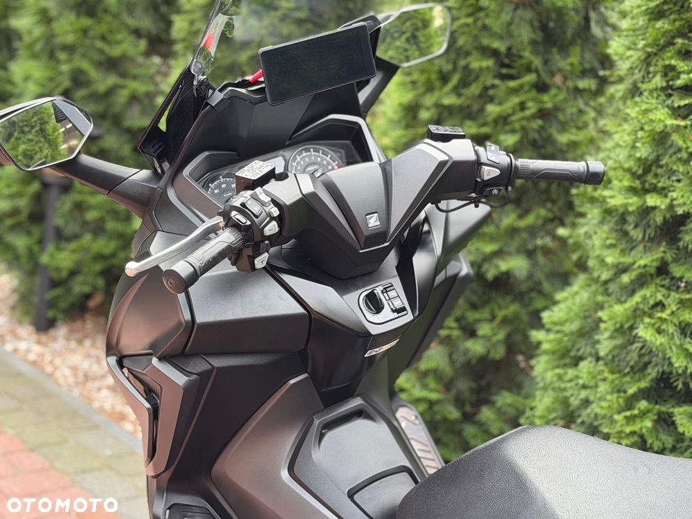 Honda NSS - 15
