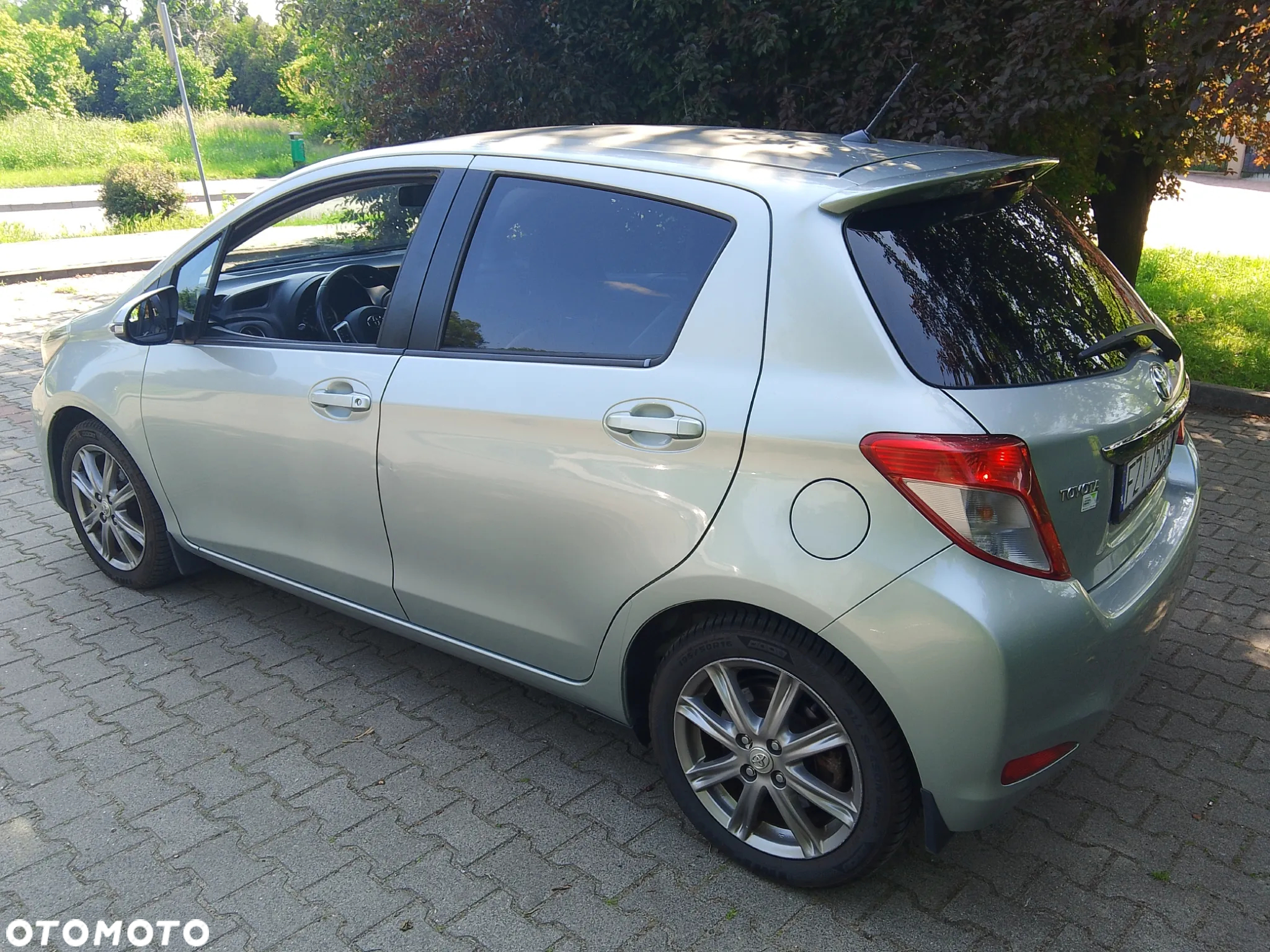 Toyota Yaris - 4