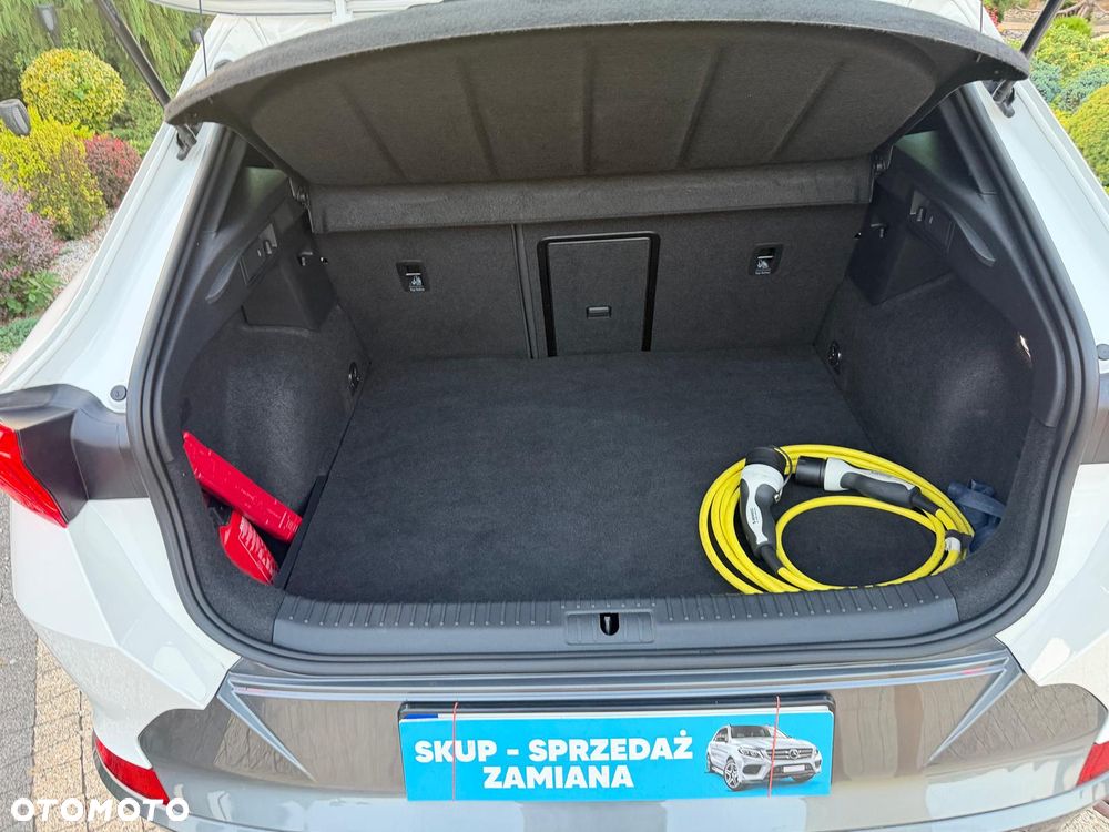 Cupra Formentor 1.4 e-Hybrid DSG Priority - 26