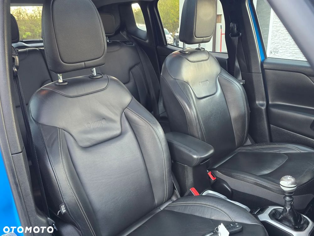 Jeep Renegade 1.4 MultiAir Limited - 26