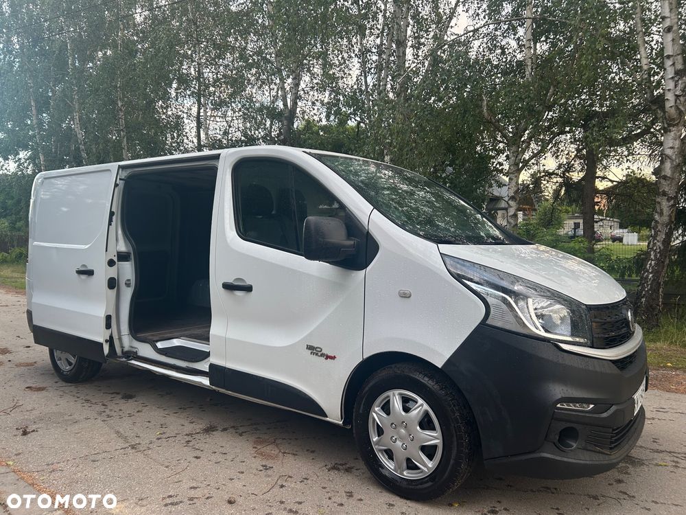 Opel Vivaro - 1