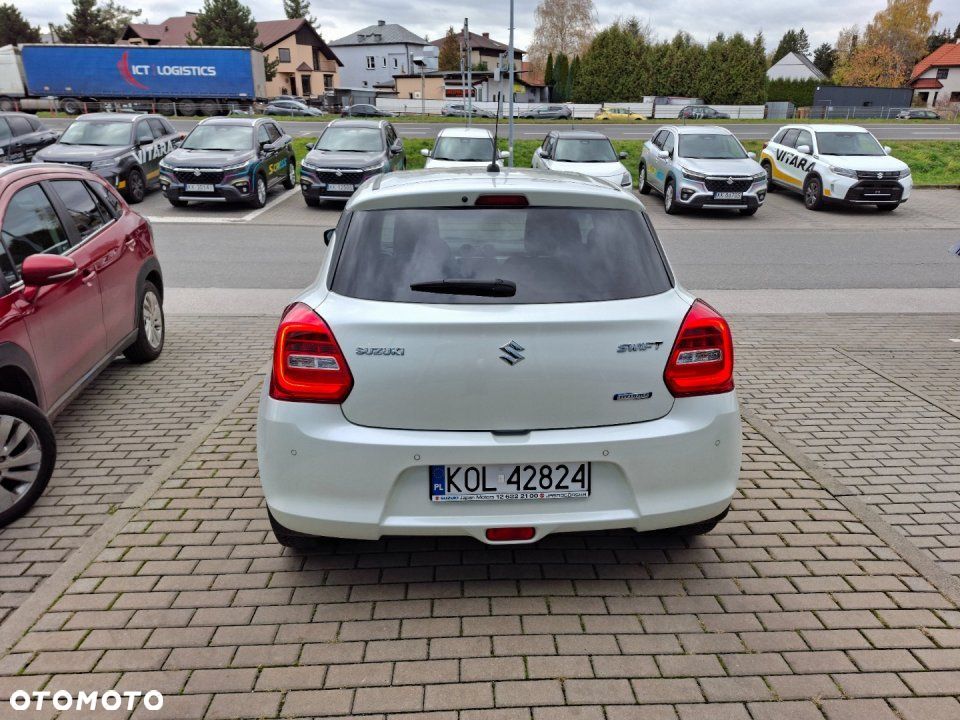 Suzuki Swift - 7