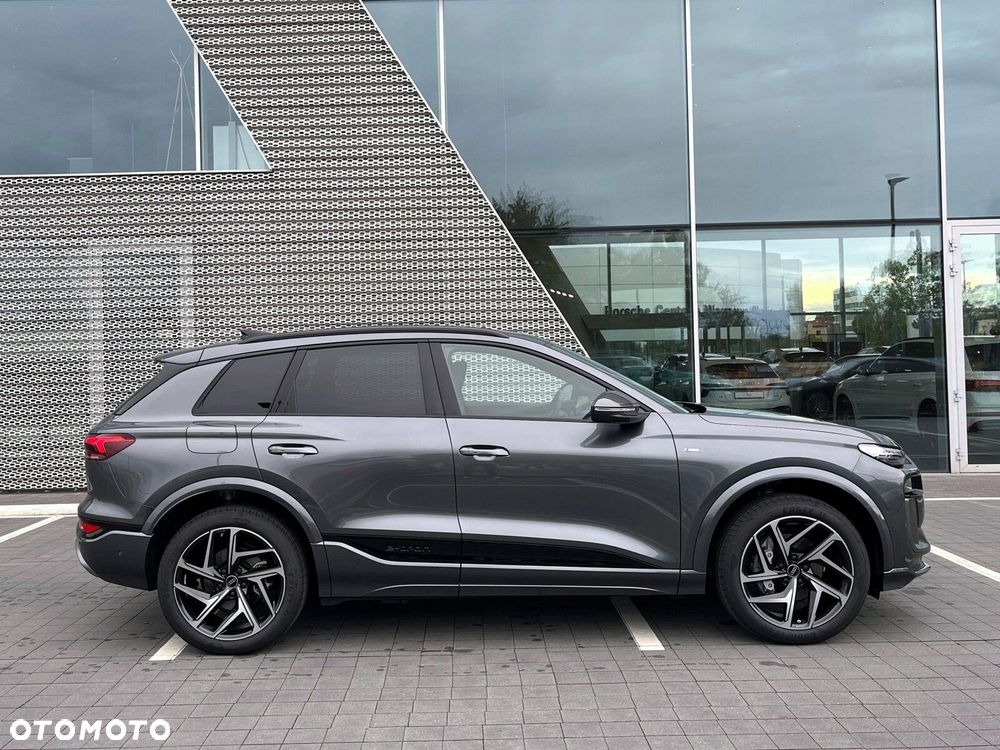 Audi Q6 e-tron - 2