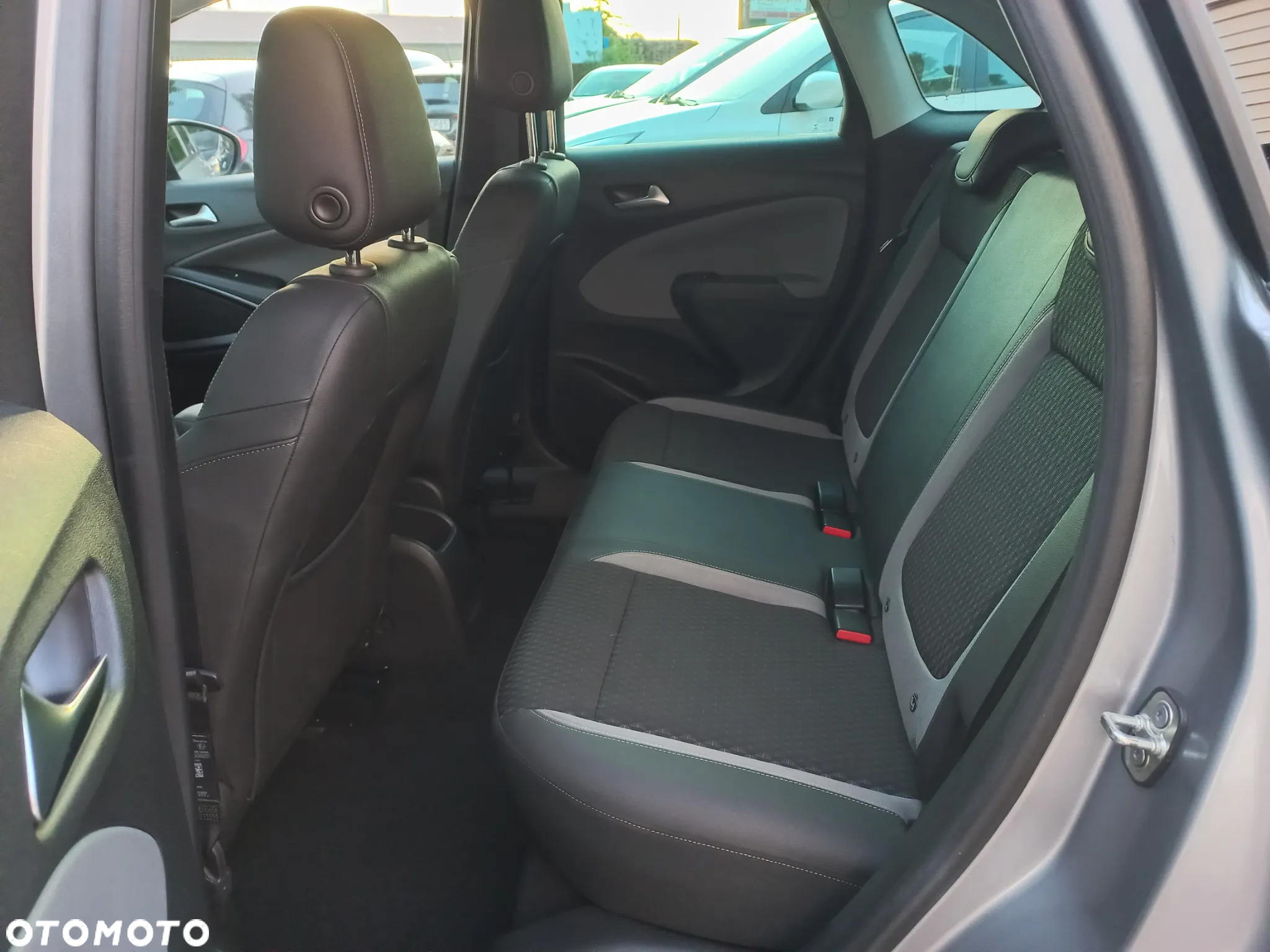 Opel Crossland X 1.2 Start/Stop Automatik Innovation - 32